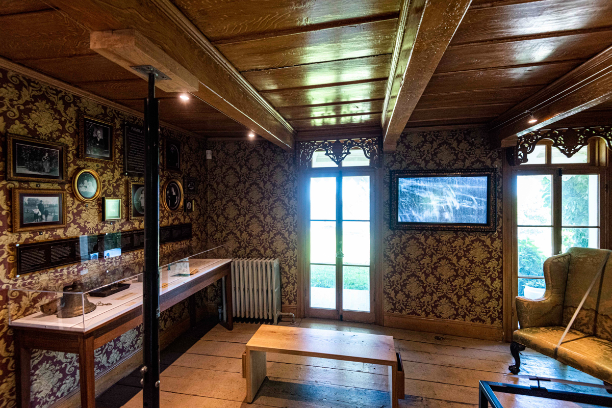 Austen – Parlor – interior 1 – Historic Artists' Home and Studios